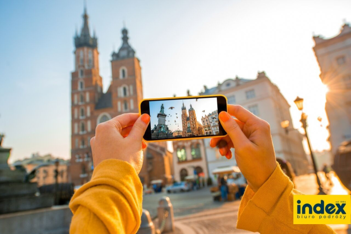 WYCIECZKA SZKOLNA DO KRAKOWA I MALOPOLSKI 3 DNI