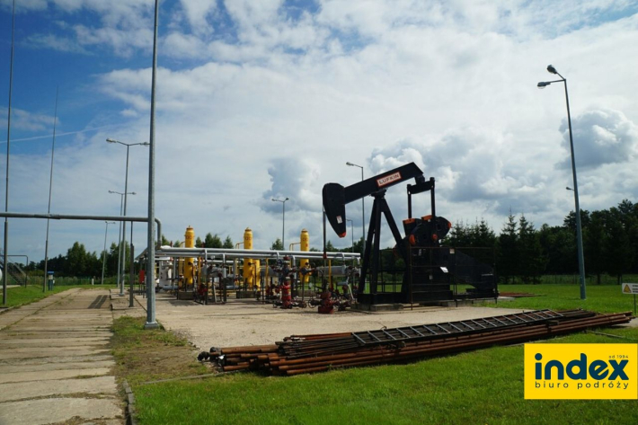 WYCIECZKA SZKOLNA W BESKID NISKI I NA SZLAK ROPY N