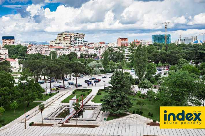 WYCIECZKA SZKOLNA ALBANIA SAMOLOT 5 DNI