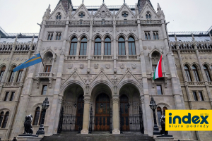 Jarmark Bożonarodzeniowy Budapeszt - BP INDEX