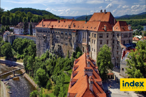 WYCIECZKA SZKOLNA DO CZESKICH ZAMKOW 2 DNI