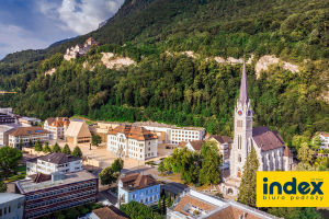 Lichtenstein panorama miasta Vaduz - BP INDEX