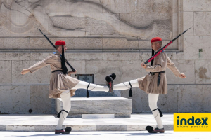 Wycieczka samolotem do Grecji - BP INDEX