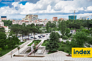 WYCIECZKA SZKOLNA ALBANIA SAMOLOT 5 DNI